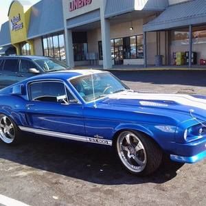 Meet your Posher, Chris